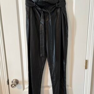Dolce Cabo Black Faux Leather Trousers with Belt and Zipper on the Side.
